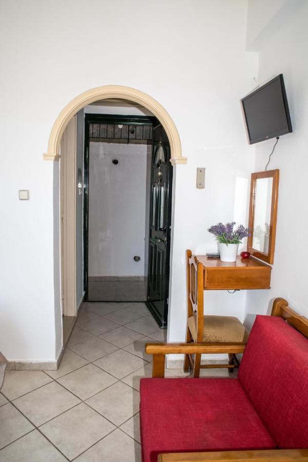 Empress Corfu Apartment Perama  Exterior photo