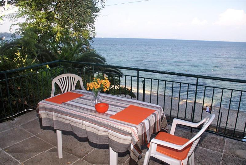 Empress Corfu Apartment Perama  Exterior photo